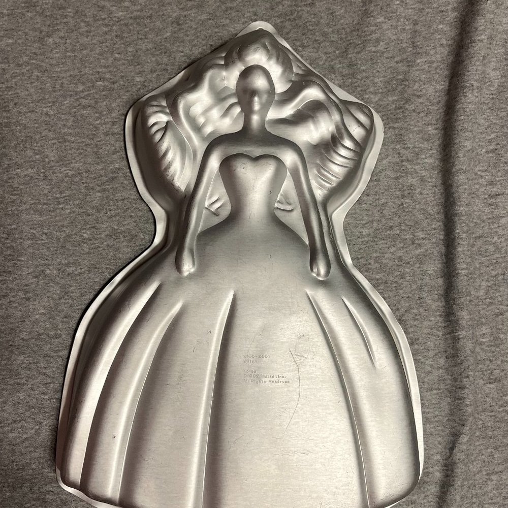 Wilton Barbie Angel Cake Pan 2105-2551, 1992
